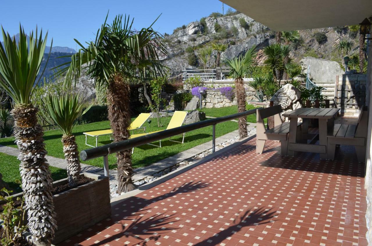 Apartament Ospitalita In Zona Panoramica Torbole Sul Garda Zewnętrze zdjęcie