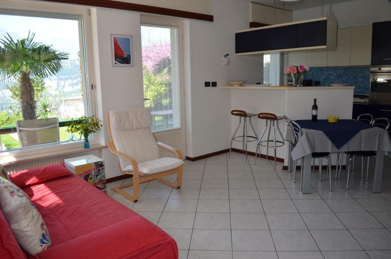 Apartament Ospitalita In Zona Panoramica Torbole Sul Garda Zewnętrze zdjęcie